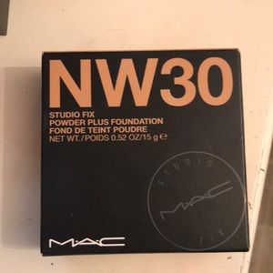 Mac studio fix powder foundation NW30 makeup new cosmetics